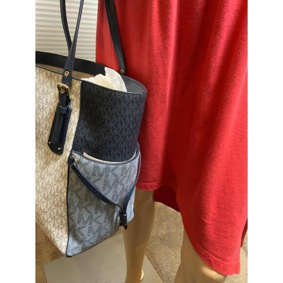 Michael Kors Blue Leather Logo Print Tote Handbag Dual Handles Sz 11x11 Luxe Bag - Picture 5 of 14